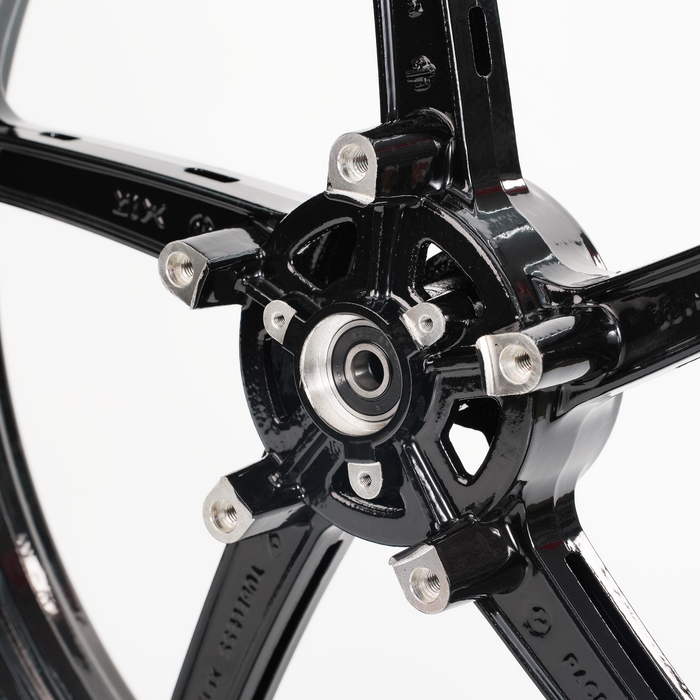 R525 Racing Wheels – A-356.2 Cast Alloy Rims