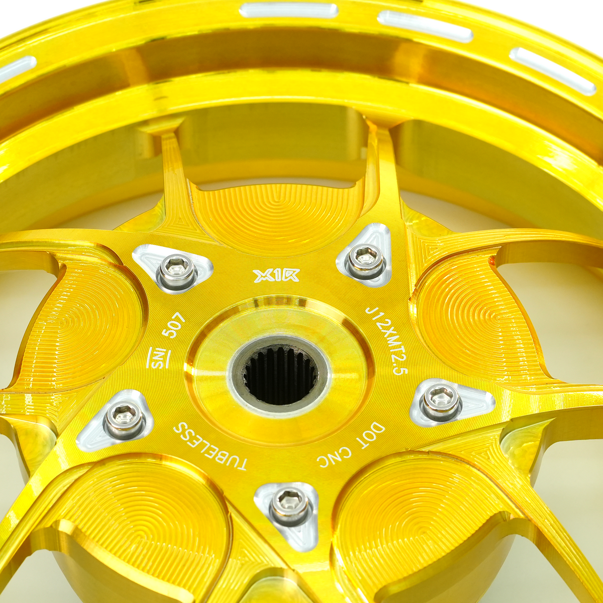 X1R Alloy Wheels GDC 533 (CNC)